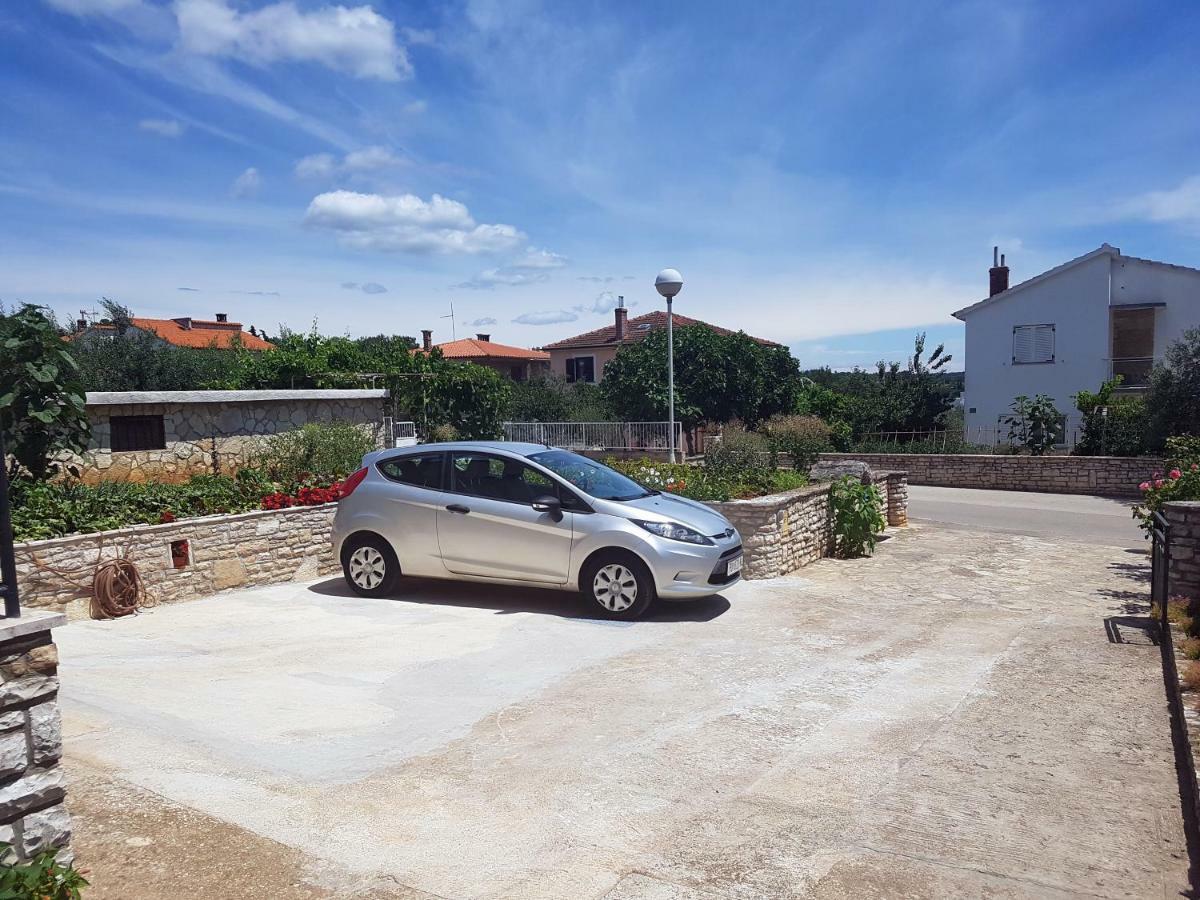 Apartman Bukarica Pula Exterior foto
